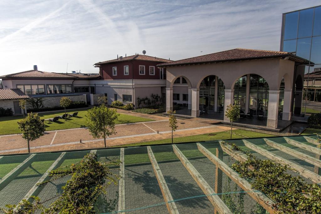 Hotel & Residence Villa Bartolomea Exterior photo